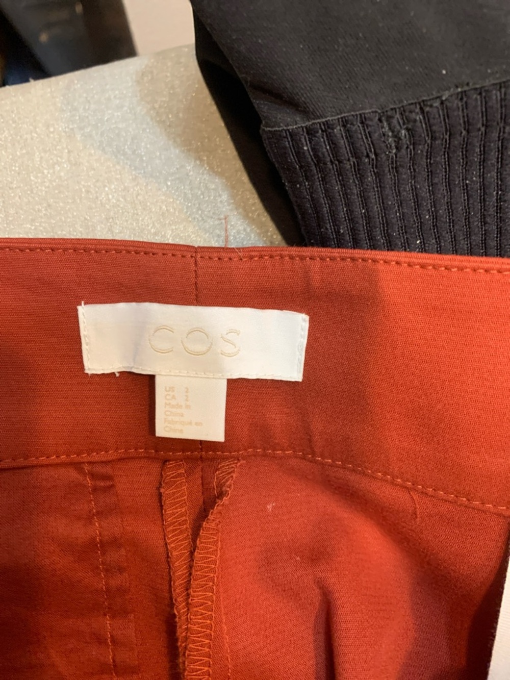 COS Rust Wide-Leg Cropped Pants - Picture 4 of 5